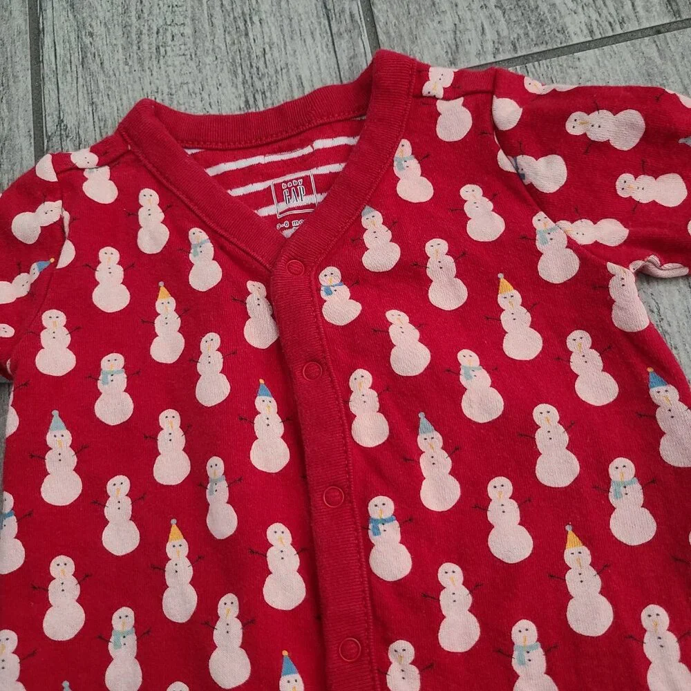 Baby Gap Red Snowman Footed Pajamas Size 3-6M